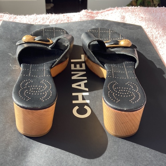 Chanel black with wooden plank shoes size 39 - Picture 5 of 8